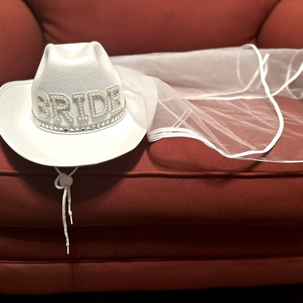 BRIDE Cowboy Hat with Veil